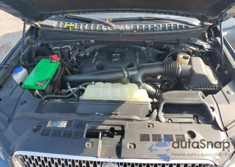 2019 Lincoln Navigator Reserve z USA, uszkodzony, nr VIN 5LMJJ2LTXKEL09234